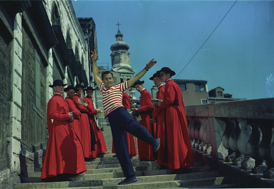 Il prete nei film, finzione e realt&agrave;