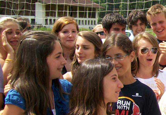 Tettamanzi incontra i campeggi di Besana, Monza e Milano