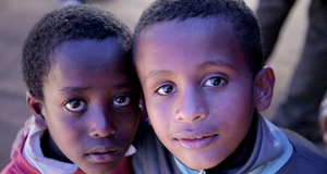 I bambini etiopi vittime di abusi? Sono “Fiori che rinascono”