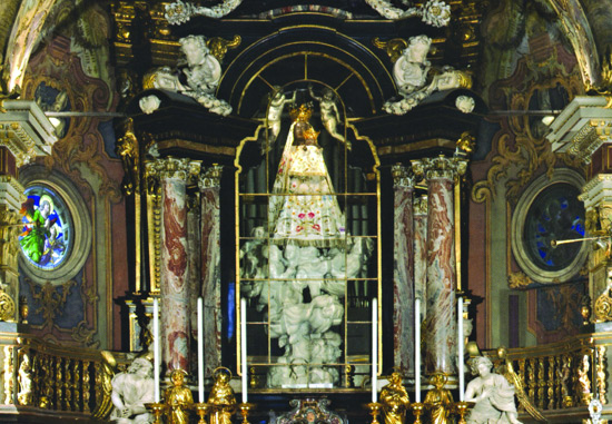La statua della Madonna del Monte: otto secoli di storia oggi svelati