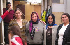 Nuova dignità per le famiglie accolte alla Casa della Carità