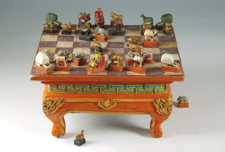 Dagli scacchi alle stoffe cinesi: al Pime l’arte racconta l’incontro fra Oriente e Occidente