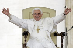 Benedetto XVI in Terra Santa alle sorgenti della fede