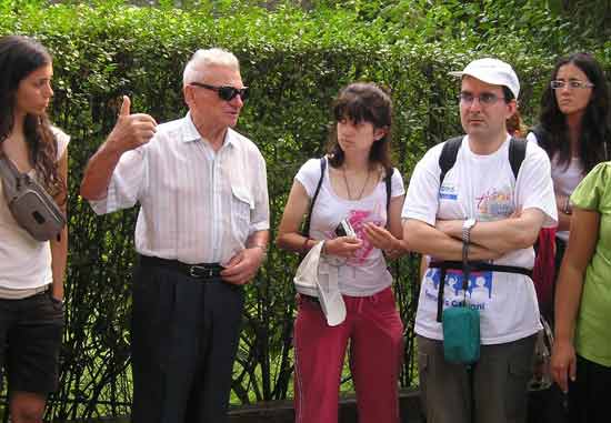 Ac ambrosiana nella Chiesa e nella societ&agrave;