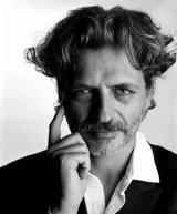 Come due coccodrilli