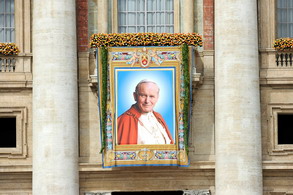 I giovani di Buccinasco: «Quanta gente può muovere un santo!»