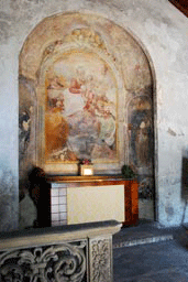 A Paderno, con l’antico Crocifisso<br>di nuovo in processione al Pilastrello