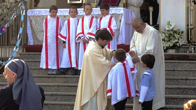 Corso cerimonieri: esame finale a Venegono