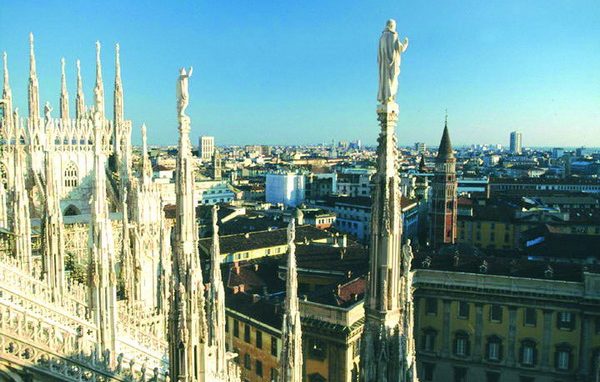 De Scalzi: «Nella Milano che cambia va ripensata la pastorale»