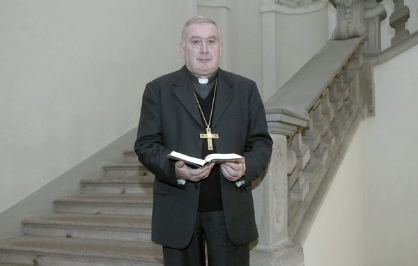 Monsignor Franco Giulio Brambilla nuovo vescovo di Novara