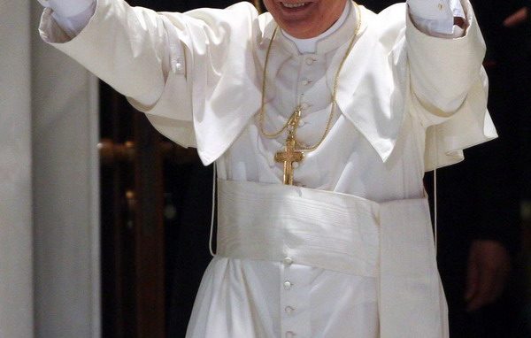 Otto anni sulla Cattedra di Pietro, una vita per la Chiesa