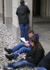 Adolescenti, «Scegli dove stare»