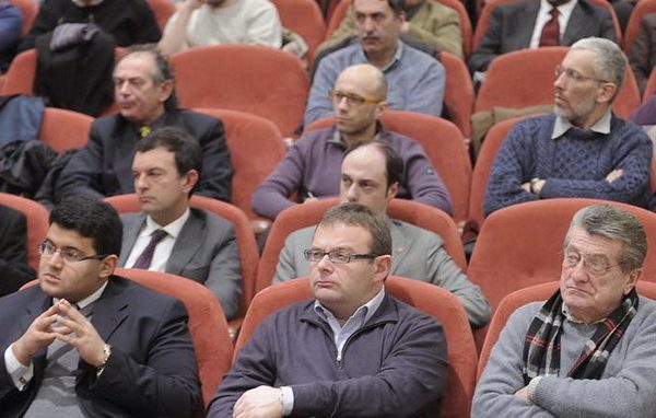 Politica e giovani, <br>riparte la Scuola