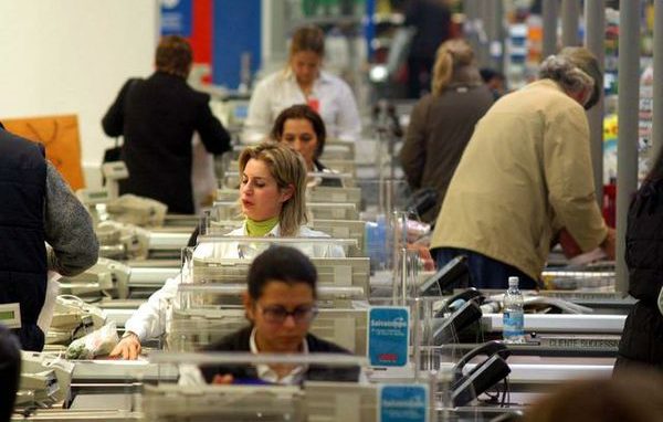 Domenica libera: prima la persona