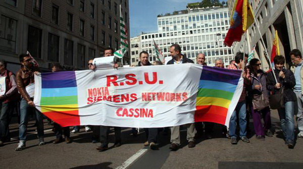 Nokia-Siemens: <br>oltre il 50% di esuberi