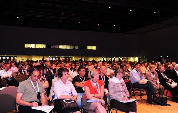 5. Lavoro e festa. Il caso dei paesi a economia avanzata