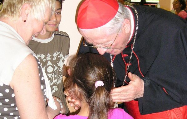 La “tavola solidale” voluta dal Papa