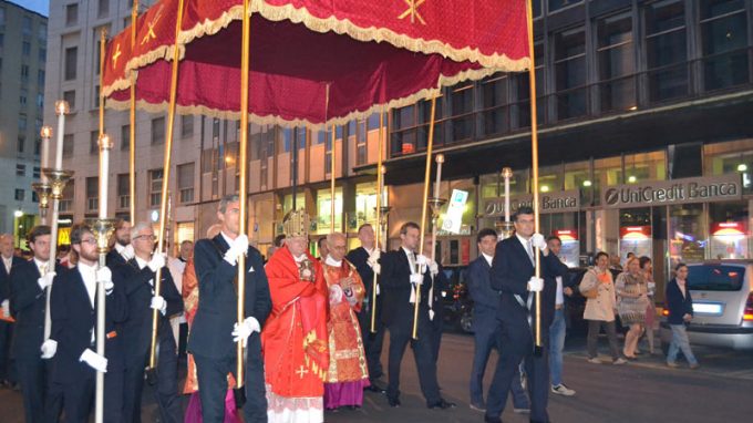 Scola: «Manifestare pubblicamente<br>la nostra fede significa contribuire<br>alla vita buona della società»