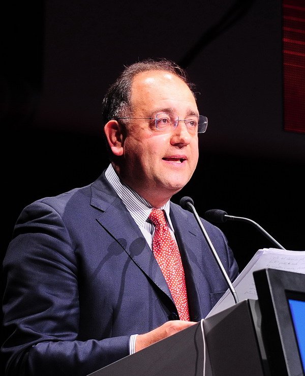 Il professor Luigino Bruni ha tenuto la relazione "La famiglia, il lavoro e la festa nel mondo contemporaneo"