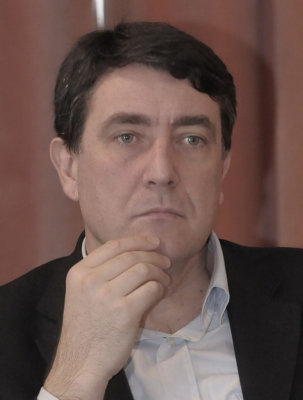 05 -02-2009 

MILANO, ARCIVESCOVADO

IL CARDINALE PRESIEDE ALLA CONFERENZA STAMPA SUL FONDO FAMIGLIA - LAVORO