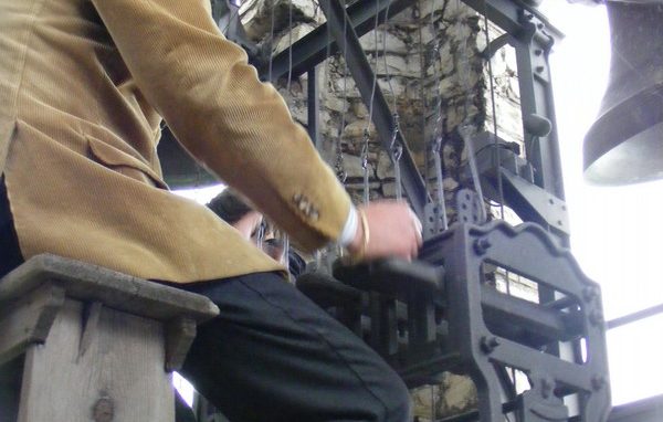 Milano: visite e un corso per campanari