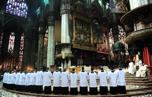 Il Rito di ammissione <br>dei candidati agli Ordini sacri