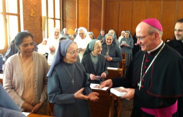 Monsignor Redaelli nuovo presidente di Caritas Italiana