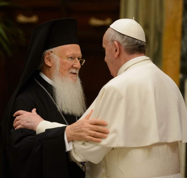 -SS. Francesco-Sala Clementina: Delegati Fraterni  20-03-2013


 - (Copyright L'OSSERVATORE ROMANO - Servizio Fotografico - photo@ossrom.va)