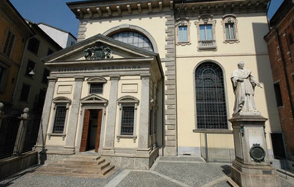 In «A Sua Immagine» si parla di Milano