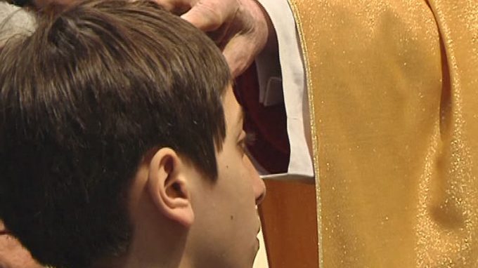 Cresime, nuove disposizioni diocesane