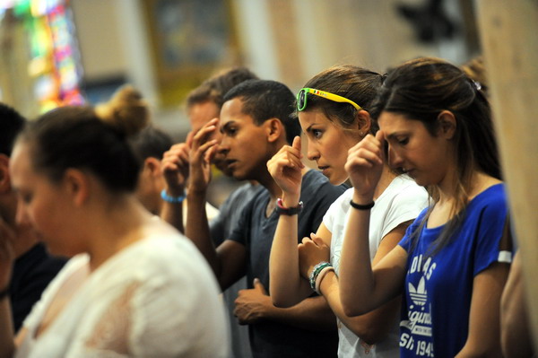 Brasile - Rio De Janeiro 
Giornata mondiale della gioventù a Rio de Janeiro
S.E Mariano Crociata celebra la messa e inaugura Casa Italia con i giovani volontari Italiani
Ph: Cristian Gennari/Siciliani