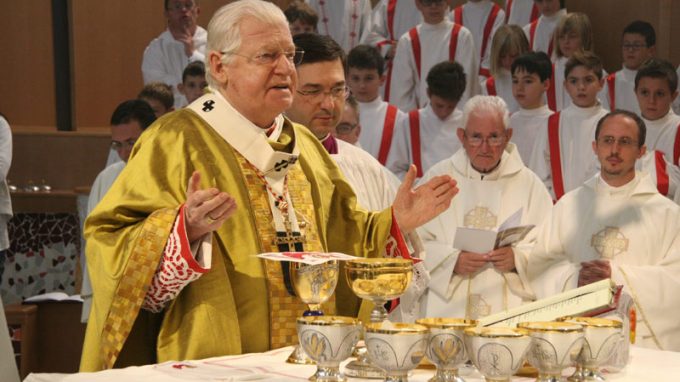 Il Cardinale: «Sappiate essere Chiesa<br>e comunità educante»