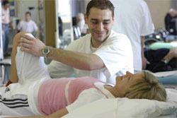 Un nuovo servizio promosso dall’Istituto Sacra Famiglia NASCE LA RIABILITAZIONE DOMICILIARE