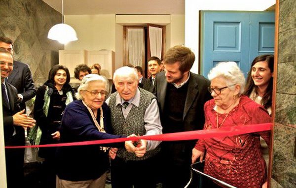 Nella casa confiscata alla mafia <br>oggi vivono gli anziani soli