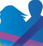 I giovani attraversano la città