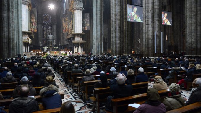 Scola: «Il Dio che si fa bambino<br>fonda la pace e l’unità tra gli uomini»