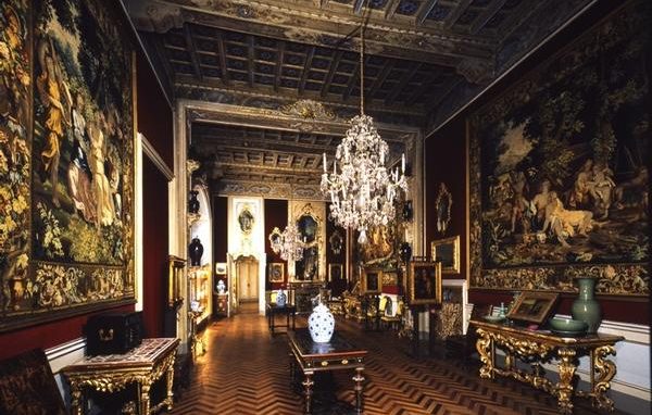 La Sacra Famiglia del Giampietrino,<br>capolavoro ritrovato a Villa Cagnola