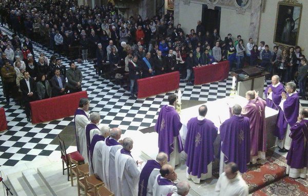 Il dolore di Lecco <br>per le tre giovanissime albanesi