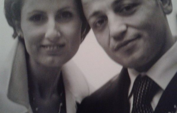 Altjon Marco Nushai e sua moglie Entela Maria