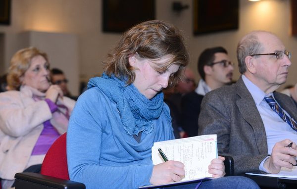 L’Arcivescovo in ascolto degli universitari