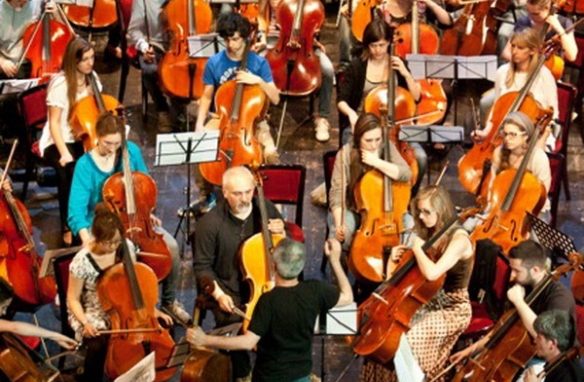 Al Teatro dell’Arte <br>il Festival itinerante del Violoncello