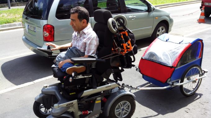 In carrozzina verso Compostela <br>con una reliquia di don Gnocchi