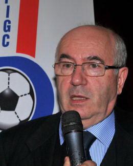 Tavecchio, autogol del buon gusto