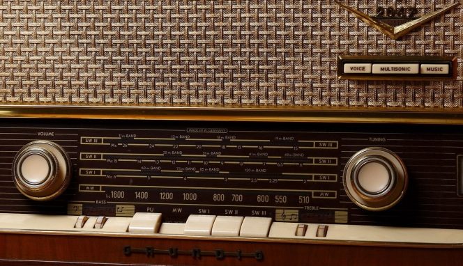 Radio, 90 anni e non sentirli!