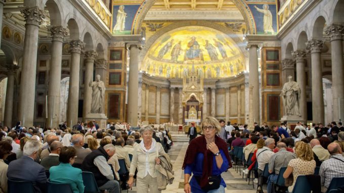 Scola: «La famiglia divenga<br>soggetto della Chiesa»