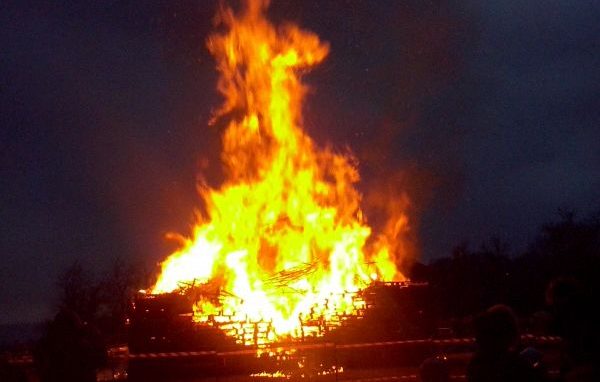 Domenica 18, Falo’ di Sant’ Antonio<br> a Mustonate