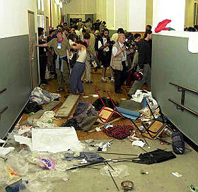 Scuola Diaz, la divisa ripulita