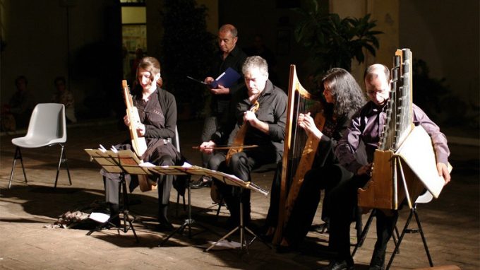 Il 21 canti medioevali alla Chiesa Rossa