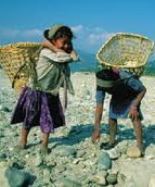 Nel mondo 150 milioni <br>di bambini lavoratori