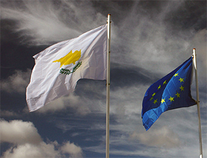 Nel Mediterraneo due linee (rossa e verde)<br>di frattura o dialogo